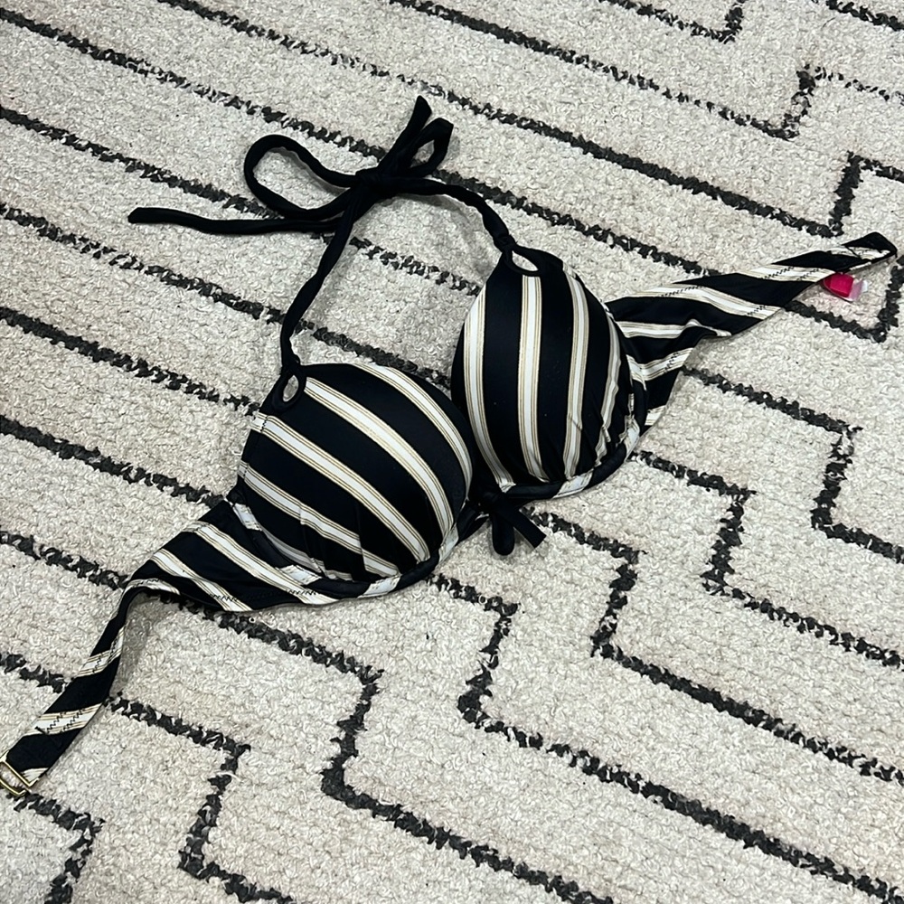 Victoria’s Secret swim top
